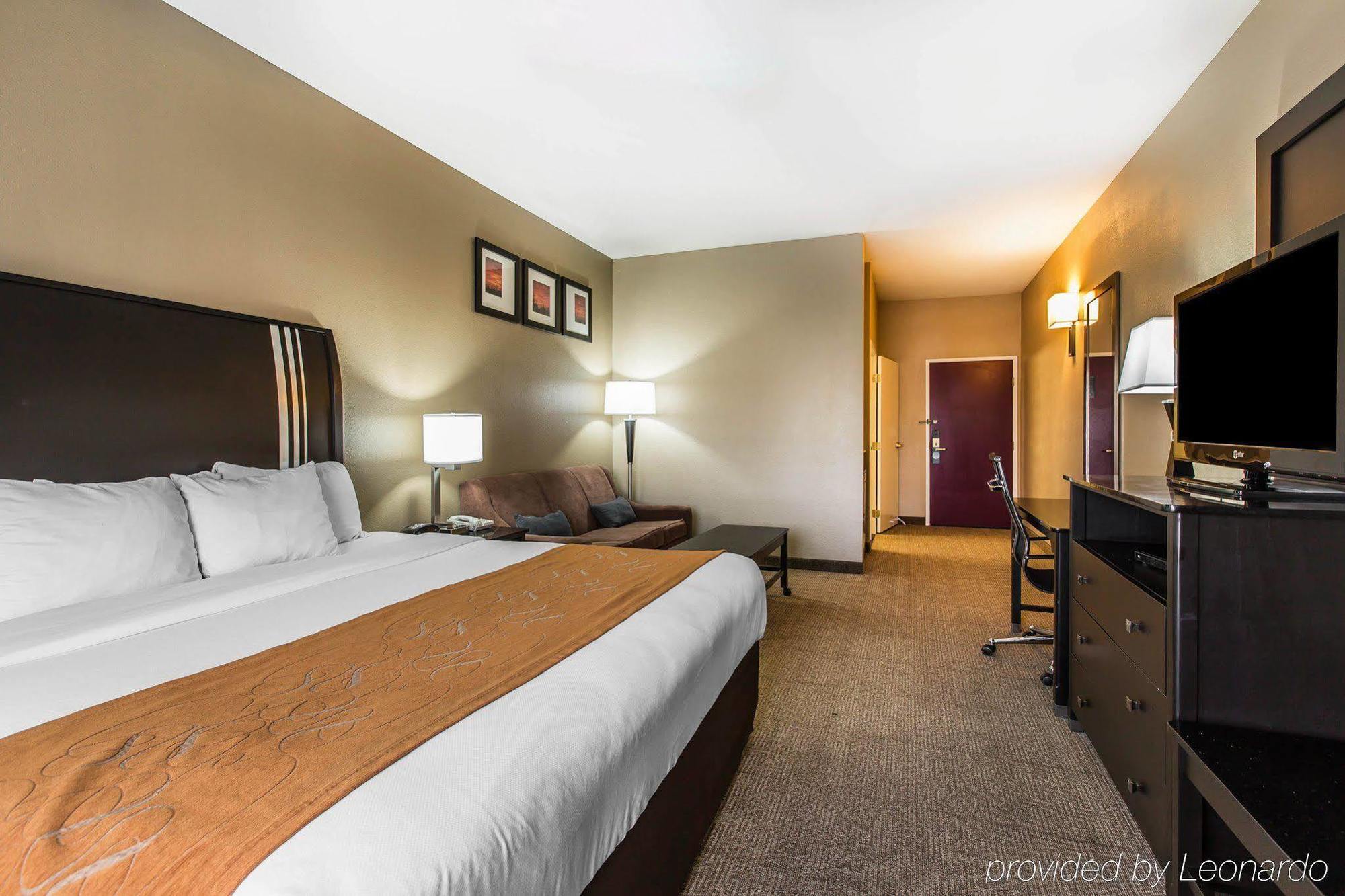 Comfort Suites Бейкерсфилд Экстерьер фото
